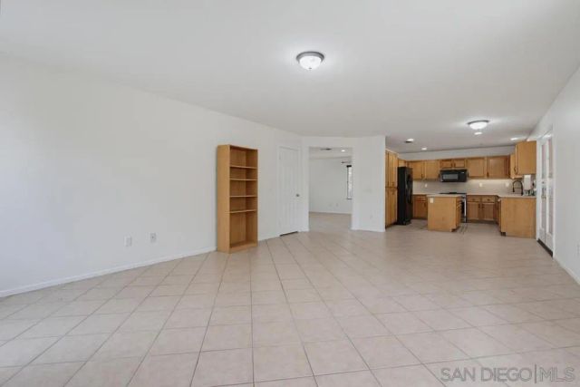 2980 Oakstone Creek Pl, Escondido, CA 92027
