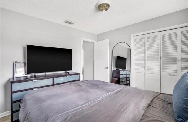 16208 PEBBLEBROOK DRIVE, Tampa, FL 33624