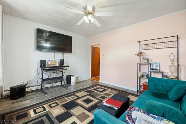 1306 7Th St, North Bergen Twp., NJ 07047