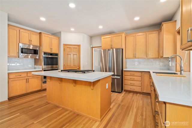 20534 NE 33rd Court NE, Sammamish, WA 98074