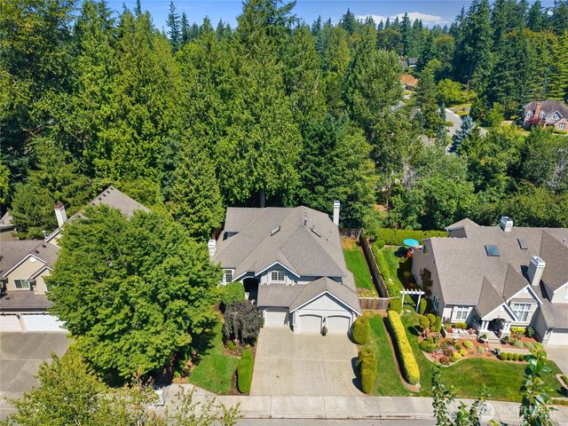 20534 NE 33rd Court NE, Sammamish, WA 98074