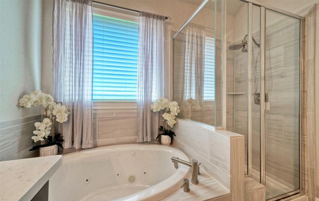 112 Senna DR, Dripping Springs, TX 78620