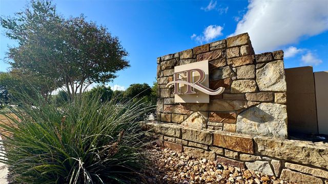 112 Senna DR, Dripping Springs, TX 78620