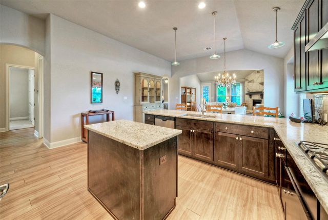 112 Senna DR, Dripping Springs, TX 78620