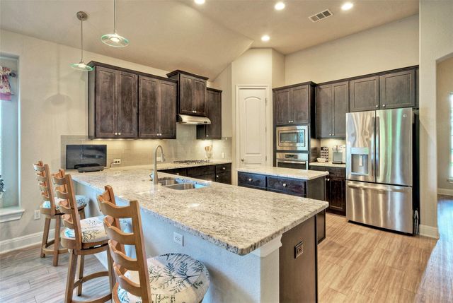 112 Senna DR, Dripping Springs, TX 78620
