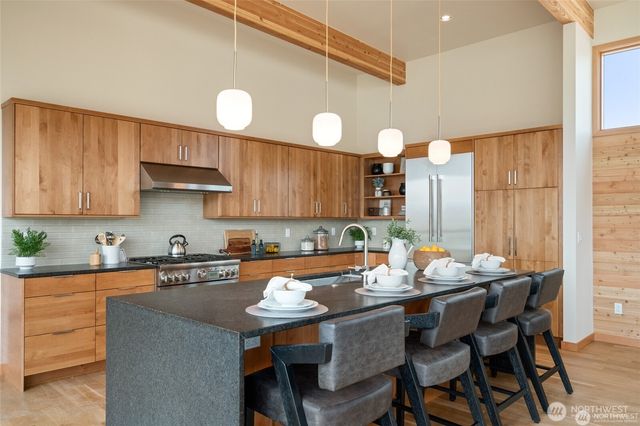 671 Ravens Home Lane, Malaga, WA 98828