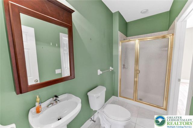 3500 Manor Road, Bethlehem Twp, PA 18020