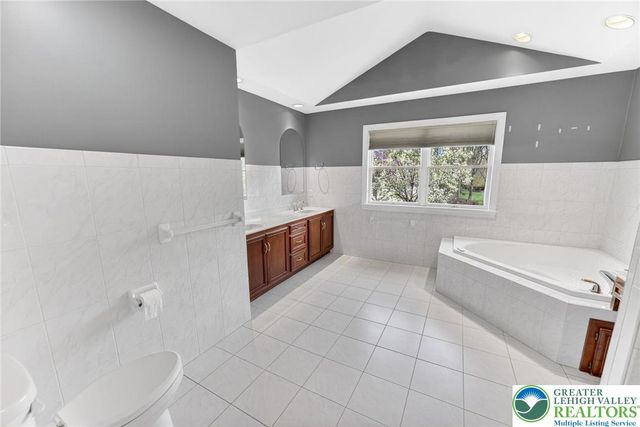 3500 Manor Road, Bethlehem Twp, PA 18020