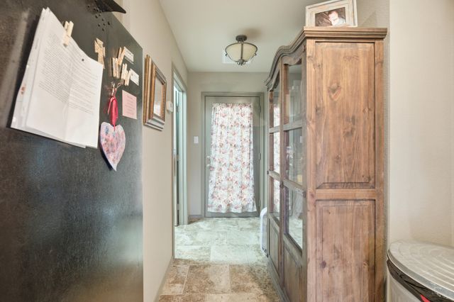 672 Cr M Road, New Home, TX 79383