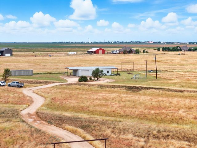672 Cr M Road, New Home, TX 79383