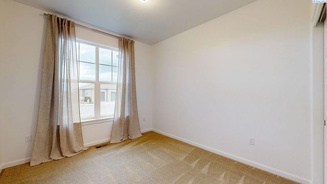 2981 Redrock Ridge Loop, Richland, WA 99354