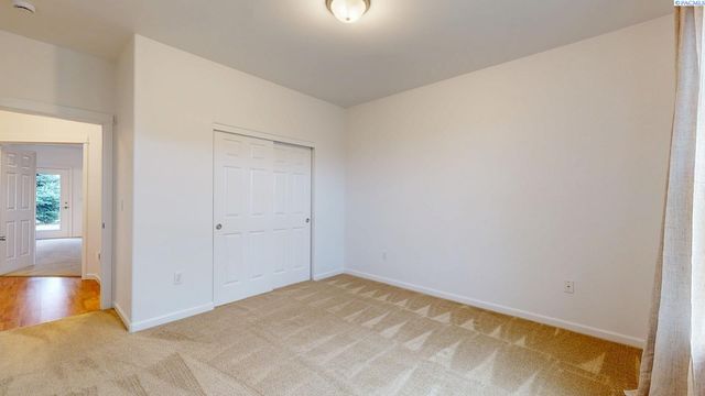 2981 Redrock Ridge Loop, Richland, WA 99354