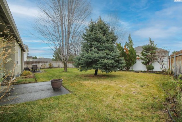 2981 Redrock Ridge Loop, Richland, WA 99354