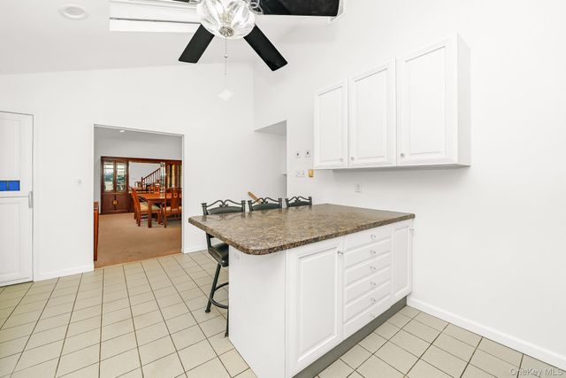 195 N Albany Avenue, Massapequa, NY 11758