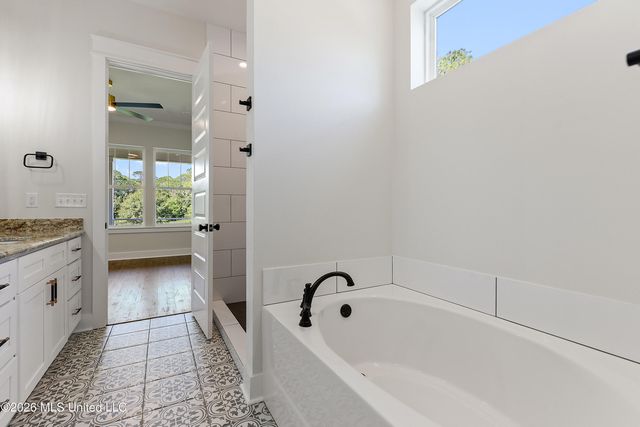133 Fernwood Drive, Pass Christian, MS 39571