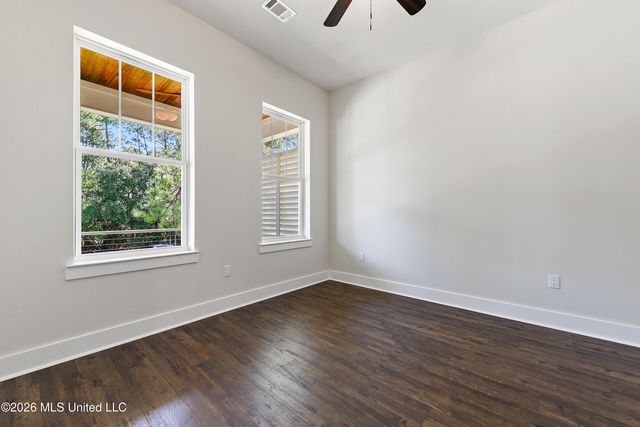 133 Fernwood Drive, Pass Christian, MS 39571