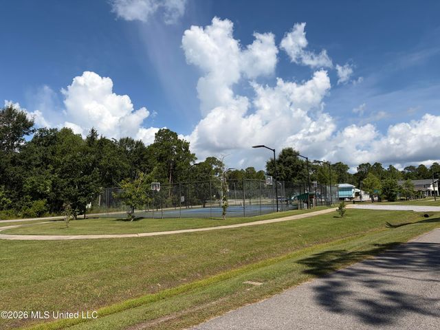 133 Fernwood Drive, Pass Christian, MS 39571