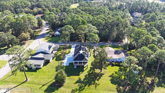 133 Fernwood Drive, Pass Christian, MS 39571