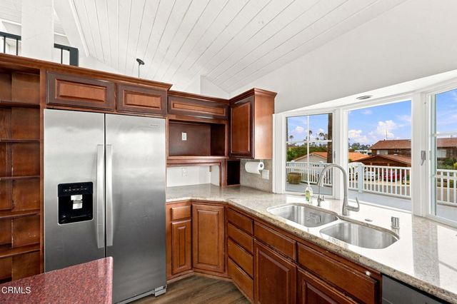 3089 Bayshore Avenue, Ventura, CA 93001