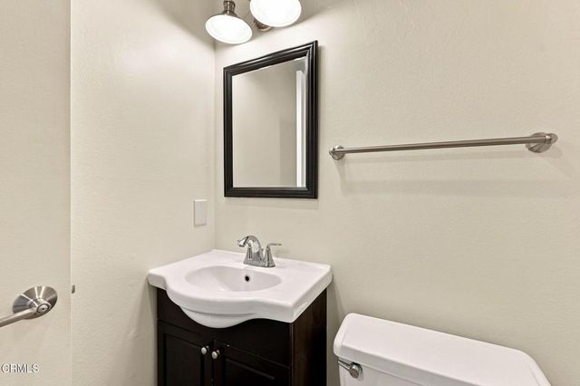 3089 Bayshore Avenue, Ventura, CA 93001