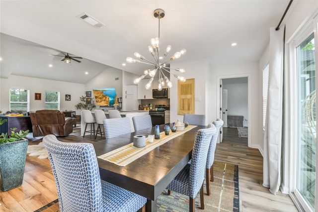 2550 Roy Circle, Houston, TX 77007