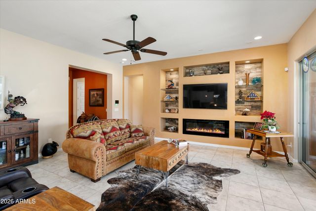 27585 W TONOPAH Drive, Buckeye, AZ 85396