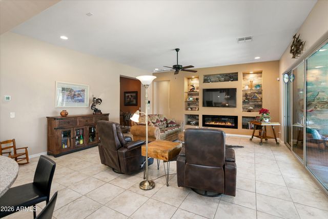 27585 W TONOPAH Drive, Buckeye, AZ 85396