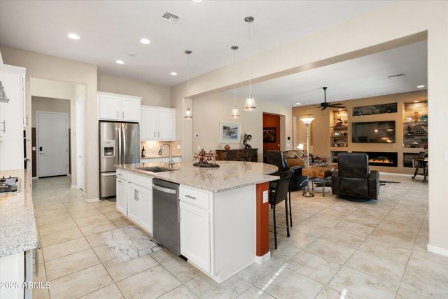 27585 W TONOPAH Drive, Buckeye, AZ 85396