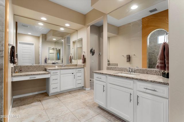 27585 W TONOPAH Drive, Buckeye, AZ 85396