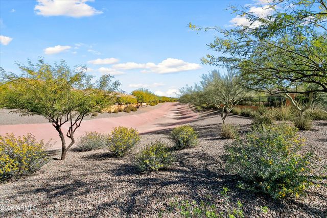 27585 W TONOPAH Drive, Buckeye, AZ 85396