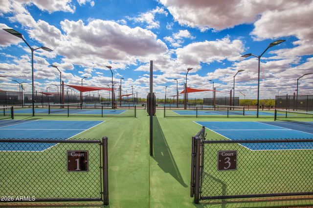 27585 W TONOPAH Drive, Buckeye, AZ 85396