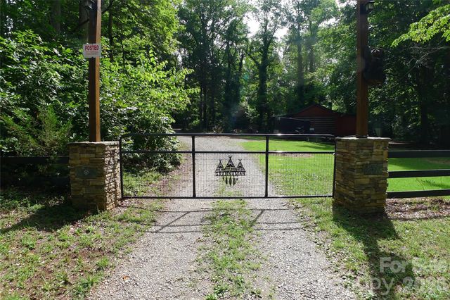 241 Grannaman Drive, Mocksville, NC 27028