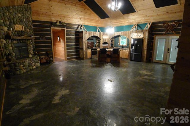 241 Grannaman Drive, Mocksville, NC 27028