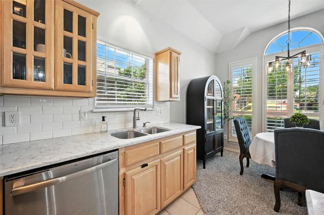 1436 Bregenz Lane, Lewisville, TX 75067