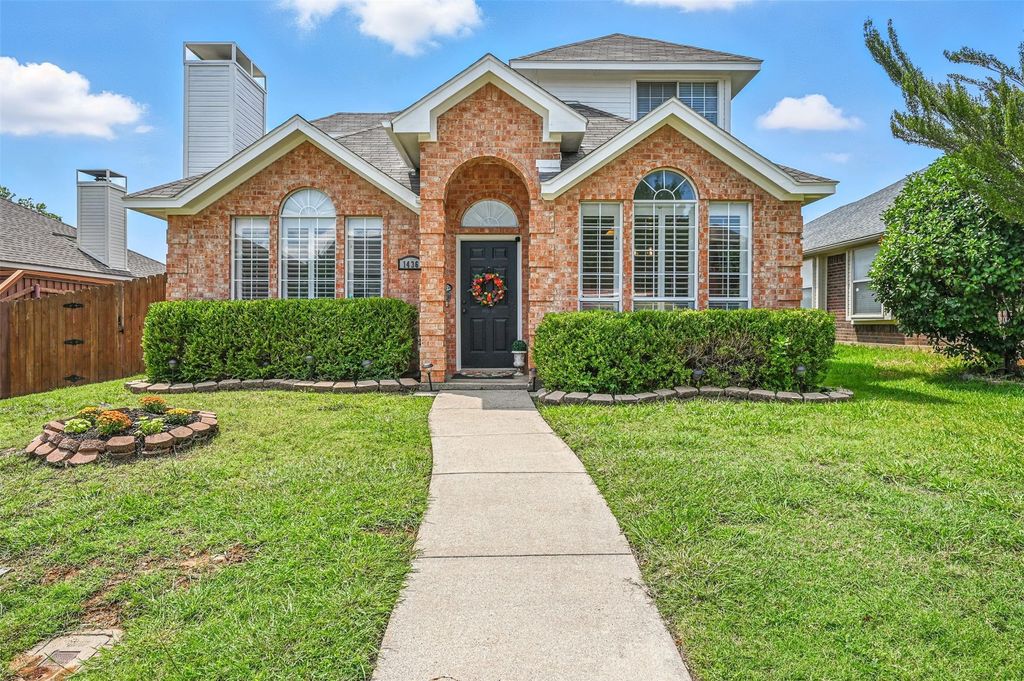 1436 Bregenz Lane, Lewisville, TX 75067