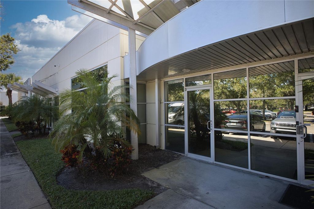 Image 1 of property listing at 8810 COMMODITY CIRCLE 12, Orlando, FL 32819