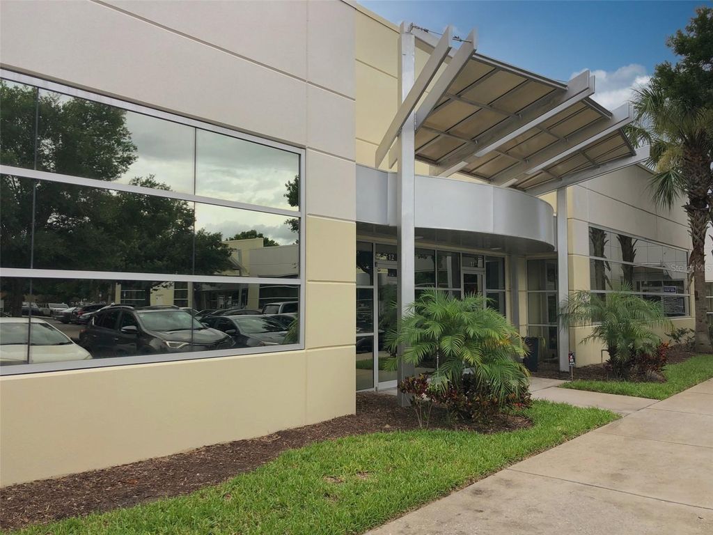 Image 2 of property listing at 8810 COMMODITY CIRCLE 12, Orlando, FL 32819