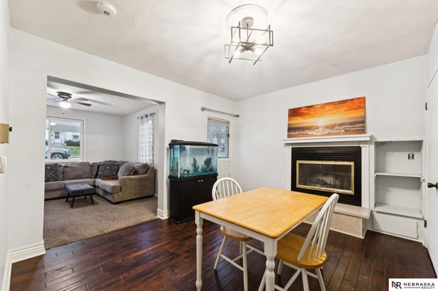 2134 S 35th Street, Omaha, NE 68105