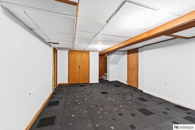 2134 S 35th Street, Omaha, NE 68105