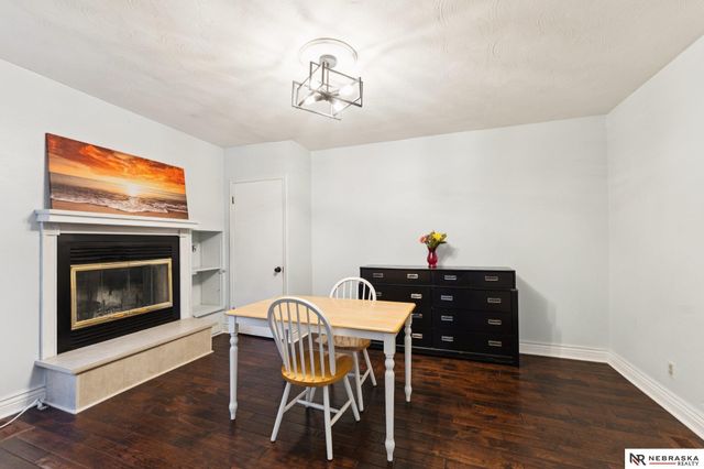 2134 S 35th Street, Omaha, NE 68105