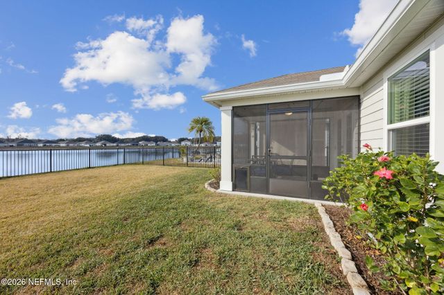 887 PANTHER LAKE Parkway, Jacksonville, FL 32221