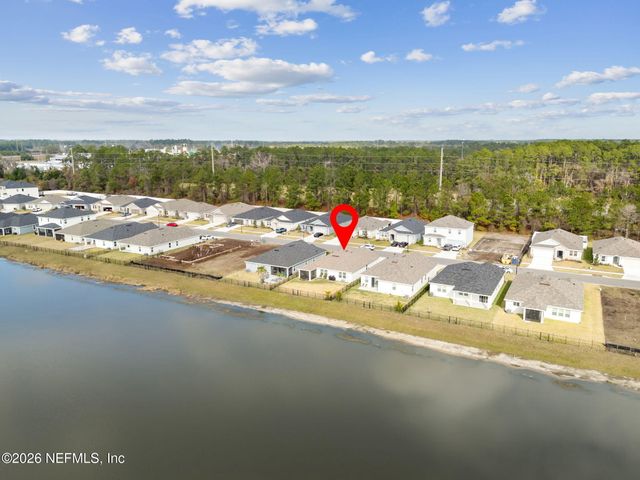 887 PANTHER LAKE Parkway, Jacksonville, FL 32221