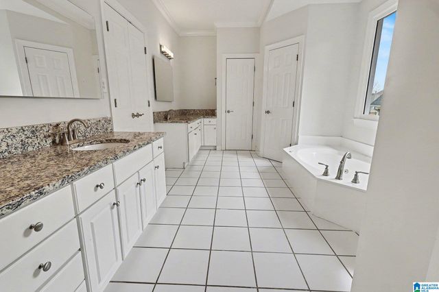 2368 RIDGE TRAIL, Birmingham, AL 35242