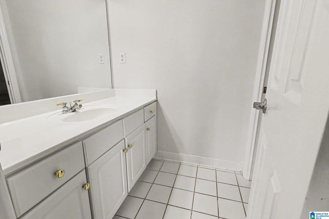 2368 RIDGE TRAIL, Birmingham, AL 35242