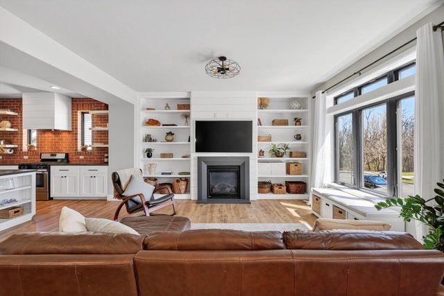 9114 Silverstone Lane, Verona, WI 53593