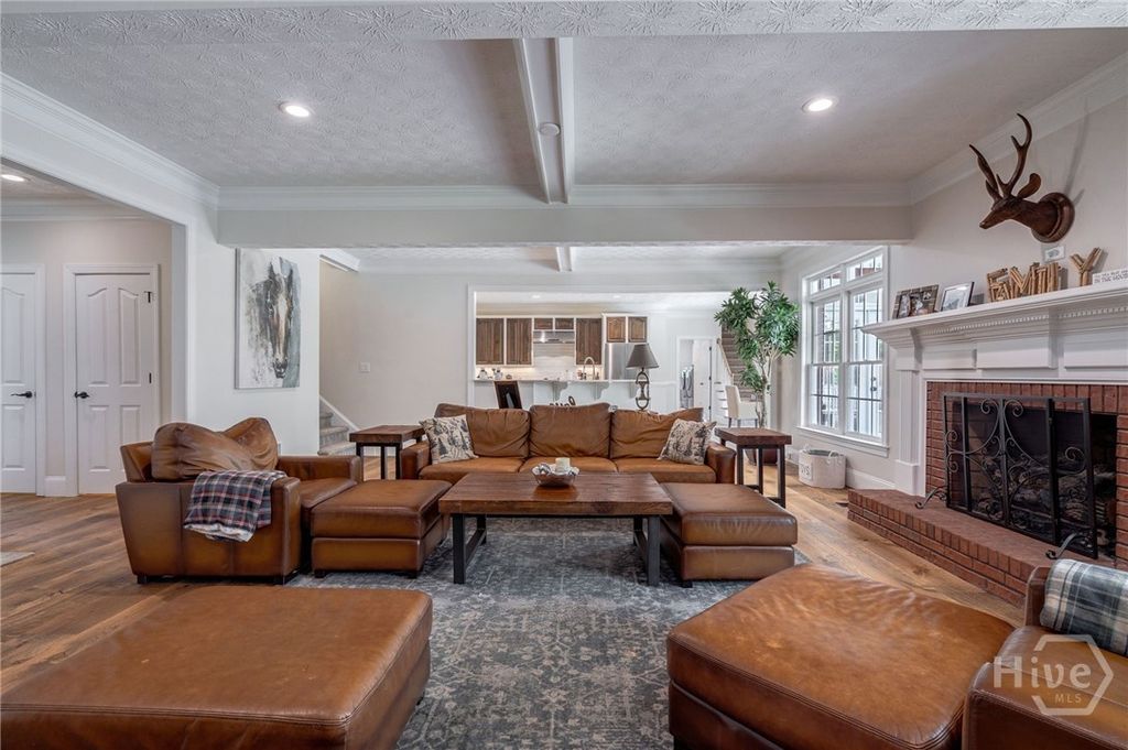 Image 13 of property listing at 2391 Rabbit Farm Circle, Loganville, GA 30052