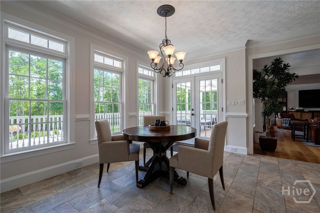 Image 22 of property listing at 2391 Rabbit Farm Circle, Loganville, GA 30052