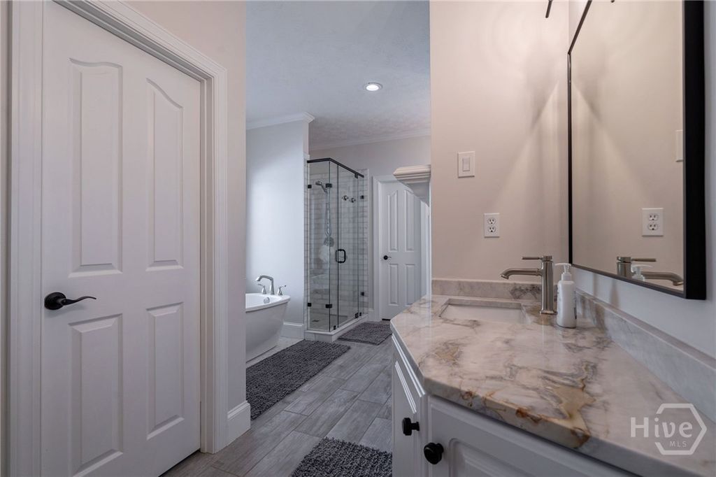 Image 25 of property listing at 2391 Rabbit Farm Circle, Loganville, GA 30052