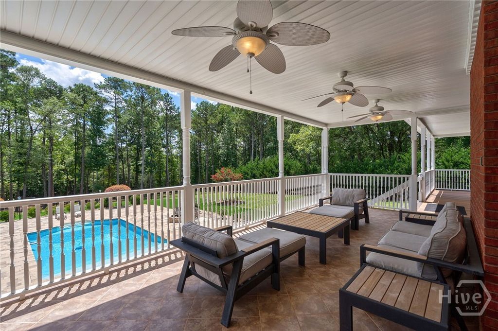 Image 33 of property listing at 2391 Rabbit Farm Circle, Loganville, GA 30052