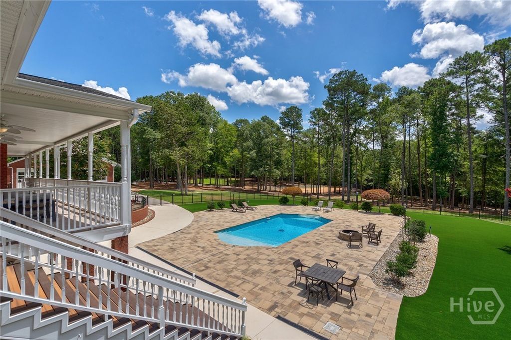Image 34 of property listing at 2391 Rabbit Farm Circle, Loganville, GA 30052